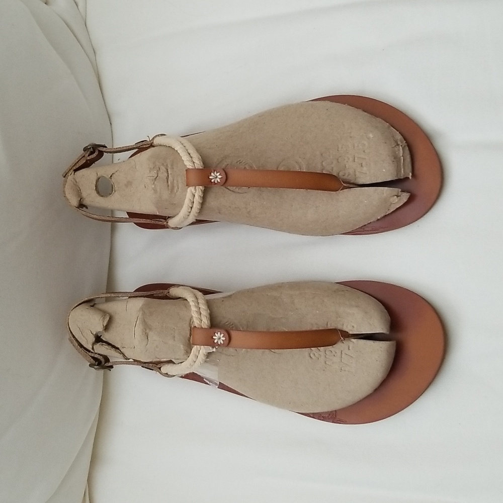 Roxy brown sandals with rope detail